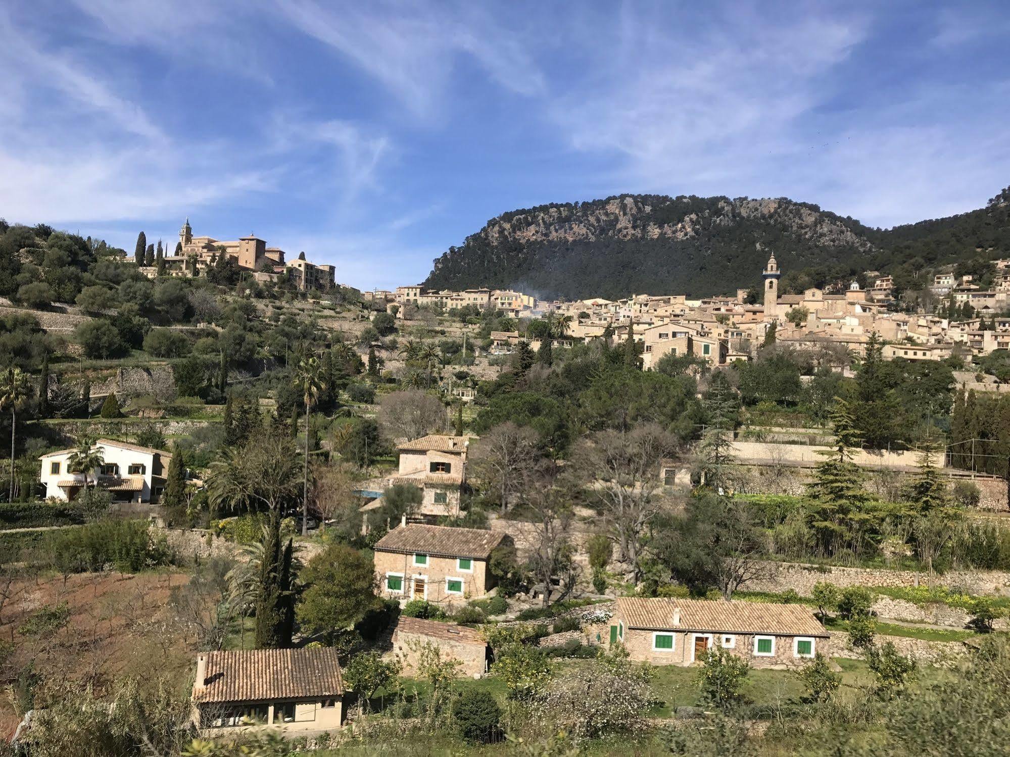 Residencial Suites Valldemossa - Turismo De Interior Zewnętrze zdjęcie
